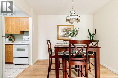 23 Main Street Unit# 405, Dundas, ON - Indoor Photo Showing Dining Room