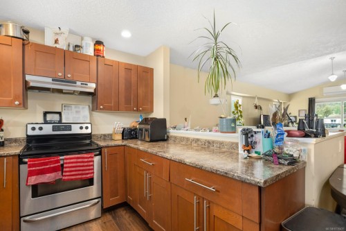 1591 Joan Ave, Crofton, BC 