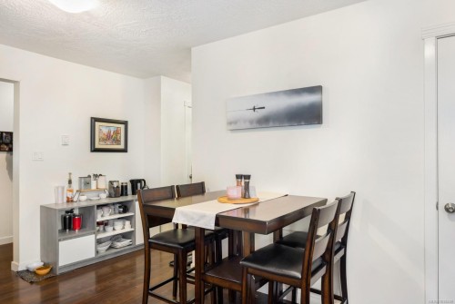 1591 Joan Ave, Crofton, BC 