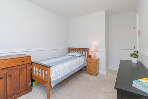 365 E Cotlow Rd, Colwood, BC 
