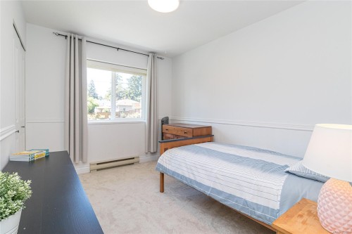 365 E Cotlow Rd, Colwood, BC 