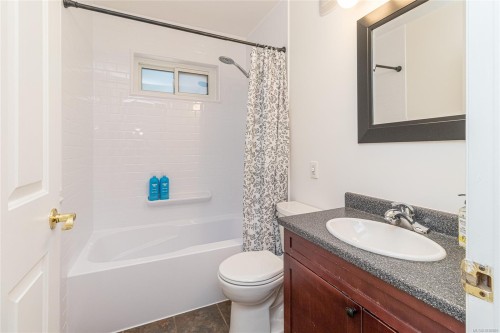 365 E Cotlow Rd, Colwood, BC 