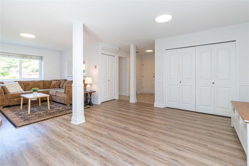 365 E Cotlow Rd, Colwood, BC 