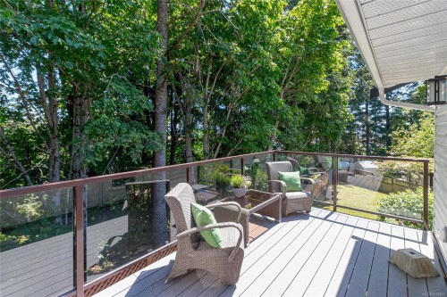 365 E Cotlow Rd, Colwood, BC 