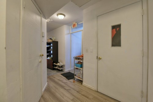 Corridor - 138 Rue Alexandre, Rosemère, QC - Indoor Photo Showing Other Room