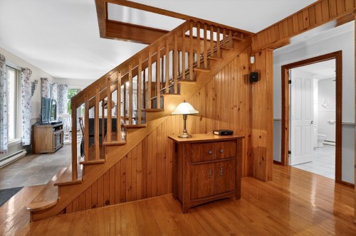 Escalier - 608 Rg St-Charles, Saint-Thomas, QC - Indoor Photo Showing Other Room
