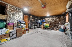 Garage - 