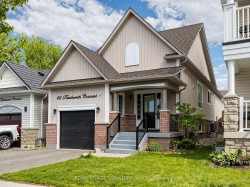 49 Kenilworth Crescent Whitby, ON L1M 2M6