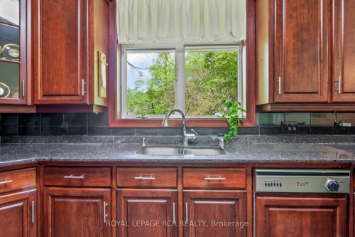 427057 25 Side Road, Mono, ON - Indoor Photo Showing Dining Room
