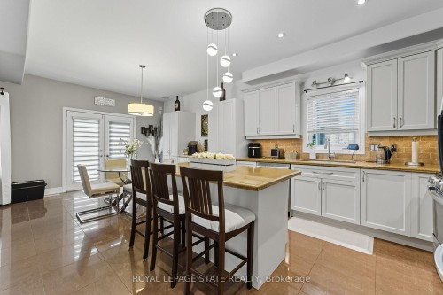 23 Kellogg Avenue, Hamilton, ON - Indoor