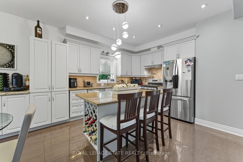 23 Kellogg Avenue, Hamilton, ON - Indoor