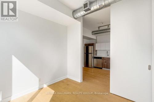 646 - 340 Mcleod Street, Ottawa, ON - Indoor Photo Showing Other Room