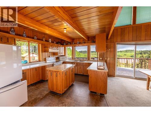 8262 Wilson Lake Road, Bridge Lake, BC 