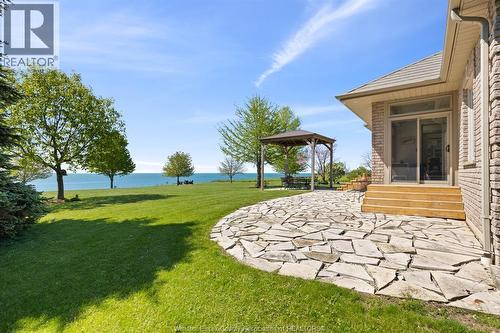 6576 Talbot Trail, Merlin, ON - Outdoor