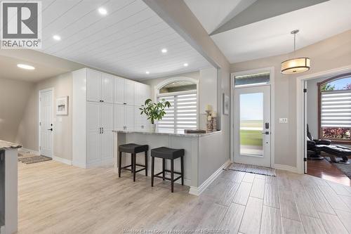 6576 Talbot Trail, Merlin, ON - Indoor Photo Showing Kitchen With Upgraded Kitchen