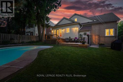 42 Roseview Avenue, Richmond Hill, ON - Outdoor With Deck Patio Veranda
