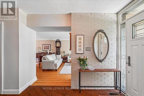 42 Roseview Avenue, Richmond Hill, ON - Indoor Photo Showing Other Room