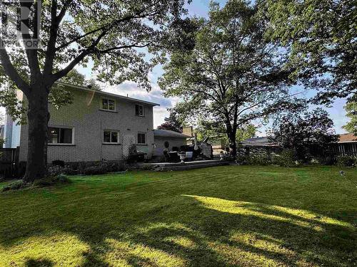 4 Silver Birch Dr, Sault Ste Marie, ON - Outdoor