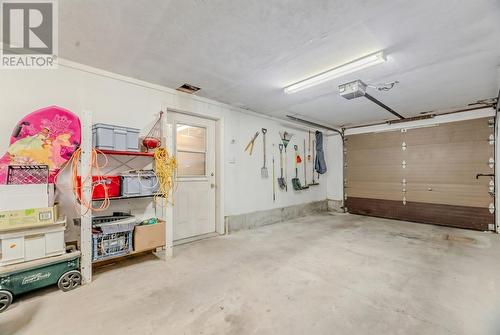47 Empire Avenue, St. John'S, NL - Indoor Photo Showing Garage