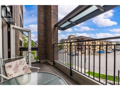 1775 Chapman Place Unit# 101, Kelowna, BC - Outdoor With Exterior