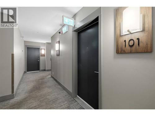 1775 Chapman Place Unit# 101, Kelowna, BC - Indoor Photo Showing Other Room