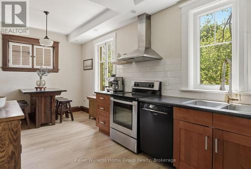 101 Park Street, Waterloo, ON 