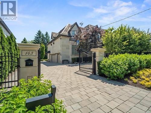143 Highland Crescent, Toronto, ON - Outdoor