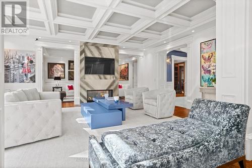 143 Highland Crescent, Toronto, ON - Indoor