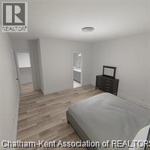 4 Henson Street, Dresden, ON - Indoor