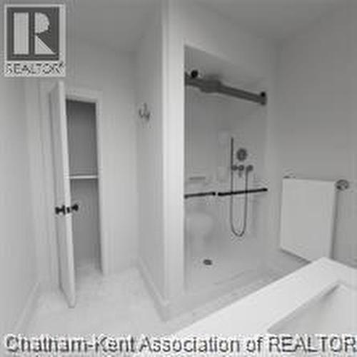 4 Henson Street, Dresden, ON -  Photo Showing Bathroom