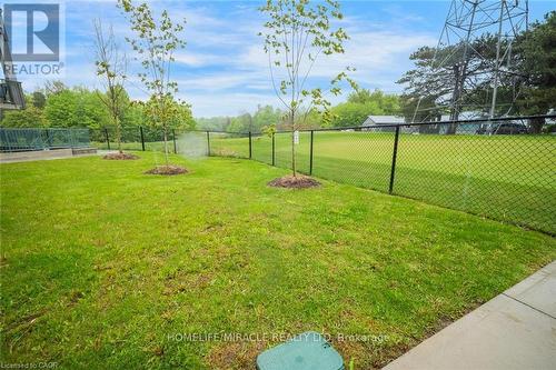 705 - 2635 William Jackson Drive, Pickering, ON - Outdoor