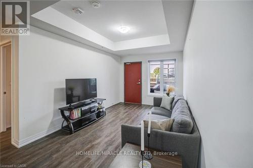 705 - 2635 William Jackson Drive, Pickering, ON - Indoor Photo Showing Living Room