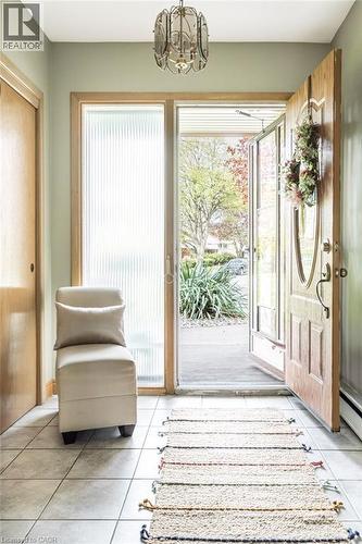 23 Keen Court, Hamilton, ON - Indoor Photo Showing Other Room