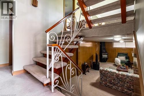 23 Keen Court, Hamilton, ON - Indoor Photo Showing Other Room