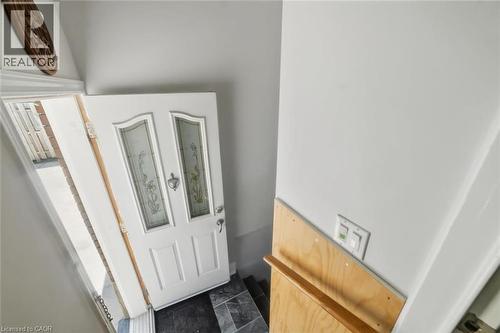 158 Plymouth Road, Kitchener, ON - Indoor Photo Showing Other Room