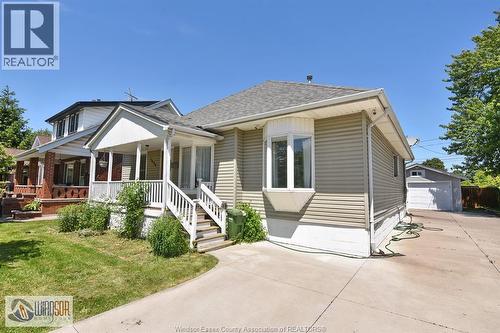 1628 MOY AVENUE  Windsor, ON N8X 3J8