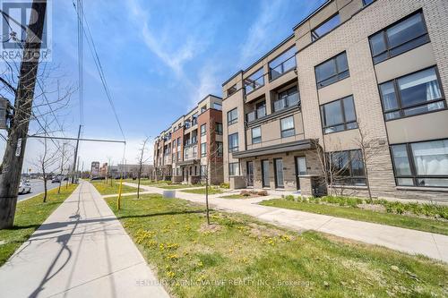 4 - 624 Rexdale Boulevard, Toronto, ON - Outdoor With Facade