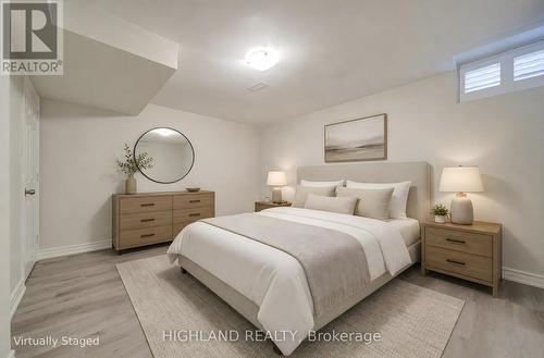 4777 Crystal Rose Drive, Mississauga, ON - Indoor Photo Showing Bedroom