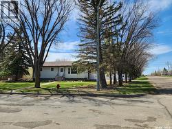 891 2nd STREET E Shaunavon, SK S0N 2M0