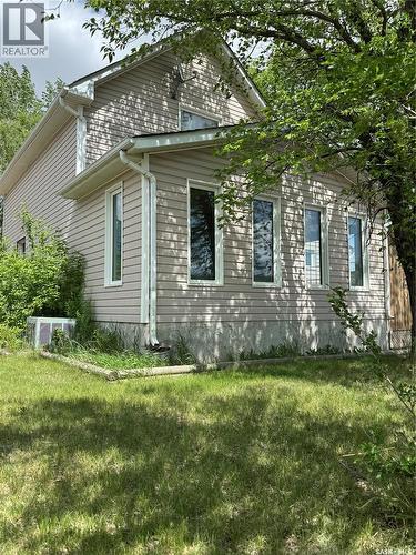 237 Perkins STREET  Estevan, SK S4A 0C3
