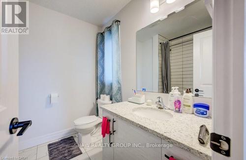 19 - 32 Faith Street, Cambridge, ON - Indoor Photo Showing Bathroom