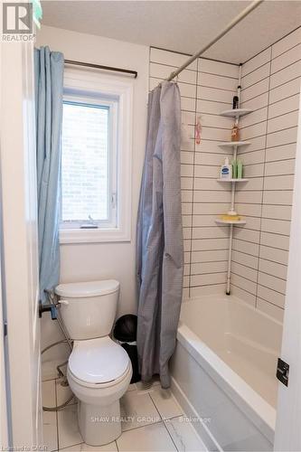 19 - 32 Faith Street, Cambridge, ON - Indoor Photo Showing Bathroom