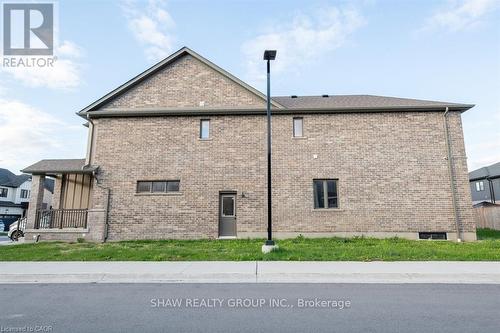 19 - 32 Faith Street, Cambridge, ON - Outdoor