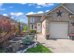 2324 LAMONT Street Windsor, ON N9E 4X3
