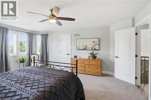 1300 Silvan Forest Drive, Burlington, ON - Indoor Photo Showing Bedroom