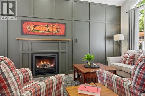 1300 Silvan Forest Drive, Burlington, ON - Indoor Photo Showing Living Room With Fireplace