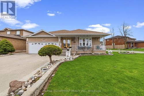 546 Dicenzo Drive, Hamilton, ON - Outdoor With Deck Patio Veranda With Facade
