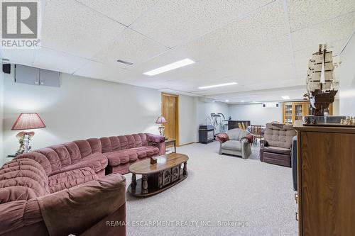 546 Dicenzo Drive, Hamilton, ON - Indoor Photo Showing Other Room