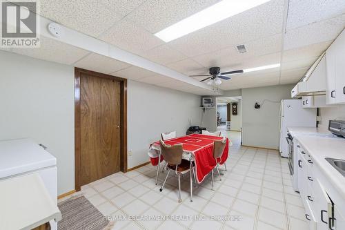 546 Dicenzo Drive, Hamilton, ON - Indoor