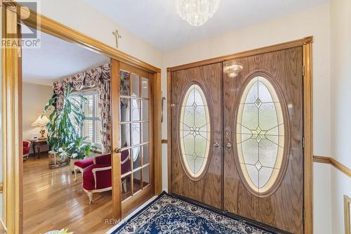 546 Dicenzo Drive, Hamilton, ON - Indoor Photo Showing Other Room